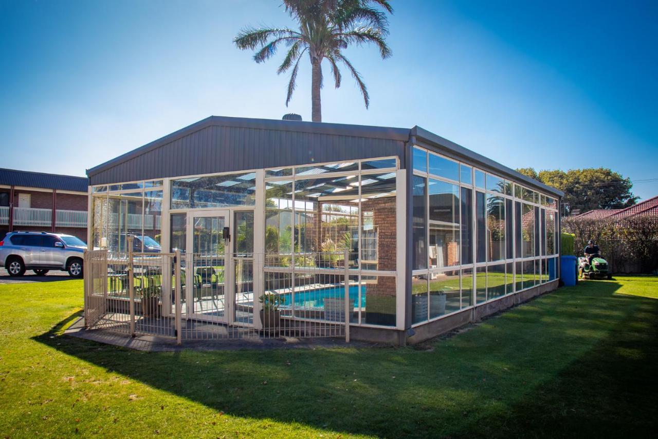 Arkana Motor Inn & Terrace Apartments Mount Gambier Exterior photo