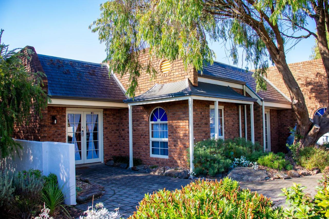 Arkana Motor Inn & Terrace Apartments Mount Gambier Exterior photo