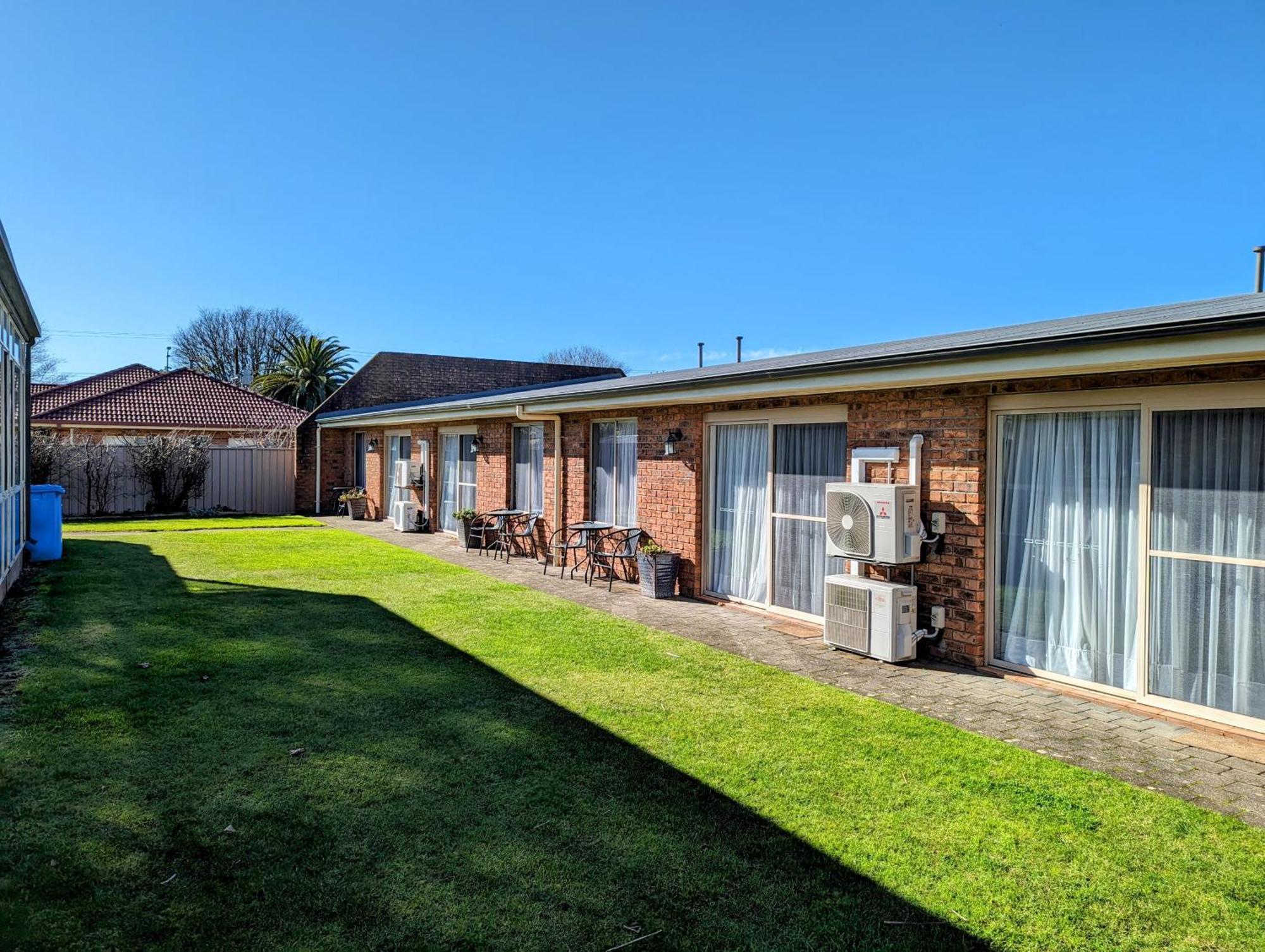 Arkana Motor Inn & Terrace Apartments Mount Gambier Exterior photo